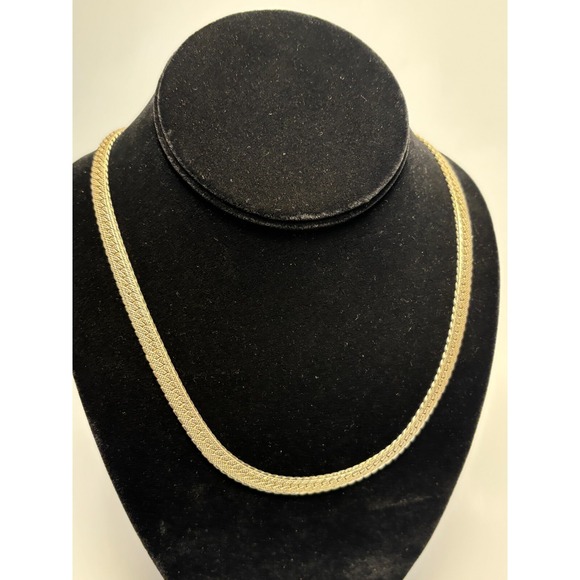 Jewelry - Herringbone‎ Necklace Retro Vintage Statement Piece 14 inch